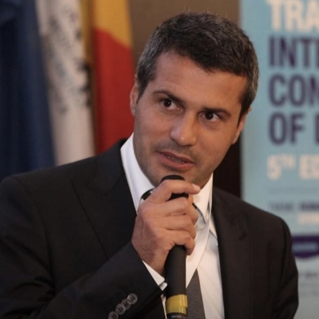 Dr. Bran Simion